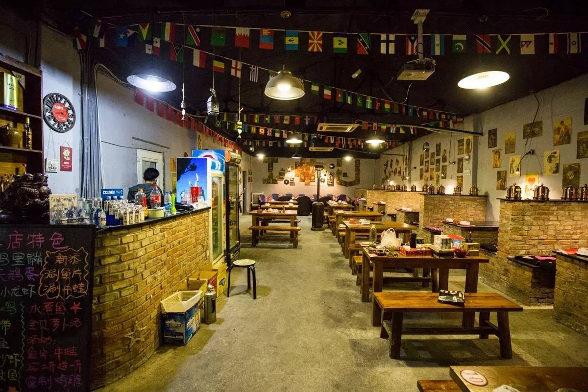 大连空运来的海洋馆，这家海鲜仓库简直是大海的搬运工对不起，你们的皮皮虾已经被我炒了