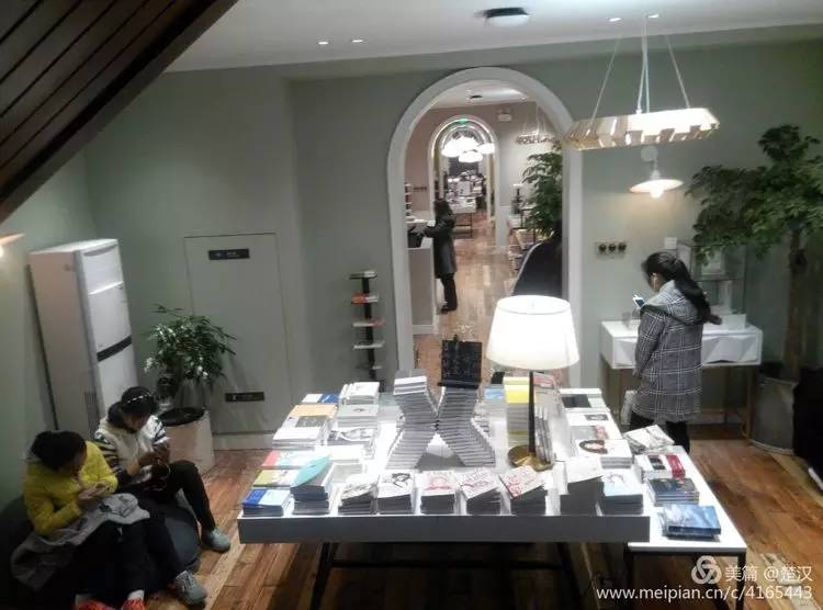 城南逸事,城南旧事文章大意第一章