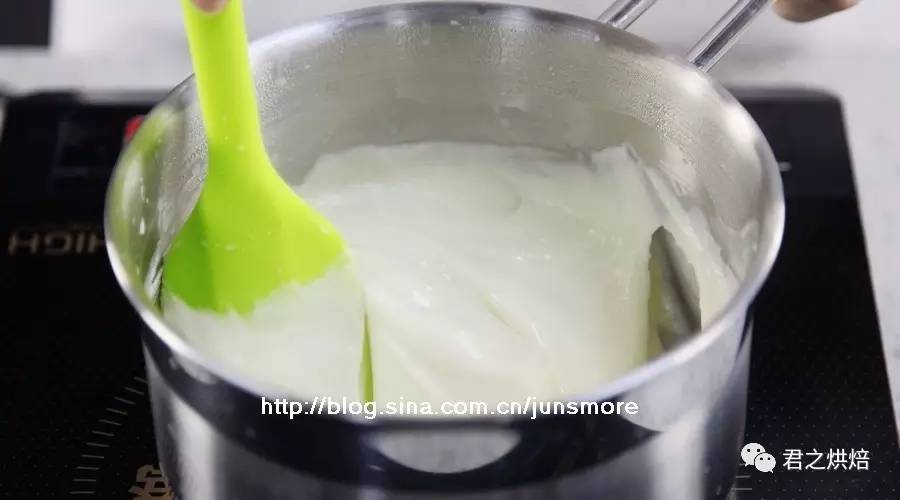 超清新的椰香牛奶小方｜雀巢下午茶时光