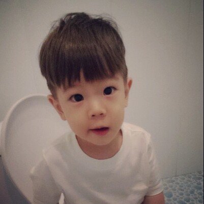 除了奥莉甜馨，其他这些萌娃的大名你造吗？赵薇女儿名字男女通用