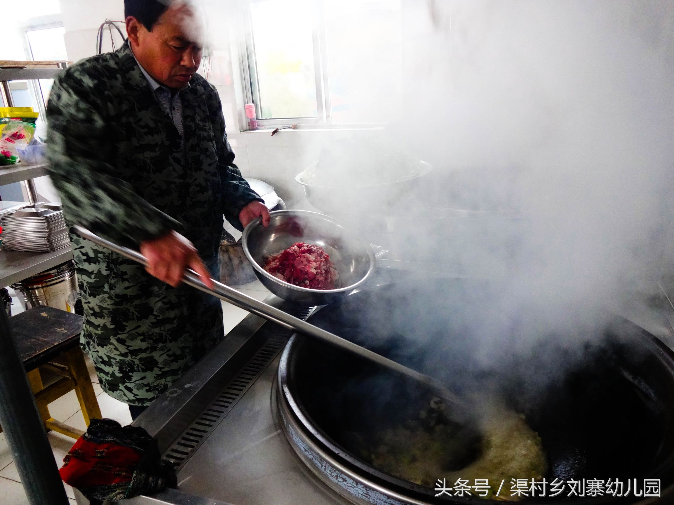 孩子每天在刘寨幼儿园吃什么呢？·孩子成长日记第二期