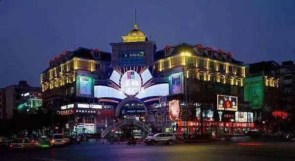 成都最嗨夜店,除了夜店还能玩什么