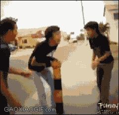 外国作死碎蛋集锦,一些很脑洞大开的视频