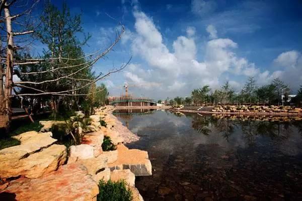 吃鲟鱼、泡温泉、赏美景、玩陶艺···完美周末就这么简单！