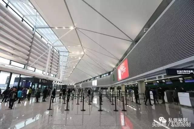 这座新航站楼，能让人忘了去乘飞机！