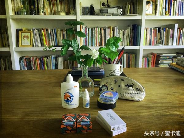 戴了10年美瞳的感受,戴了10年美瞳终于戴进去了