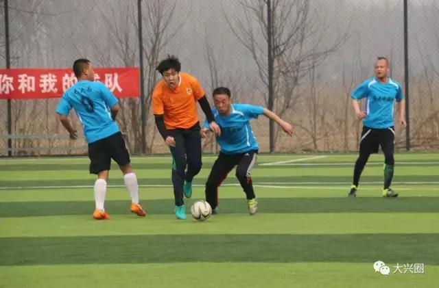 震撼一球！看看大兴青云杯足球联赛就知道中国足球希望大大滴！