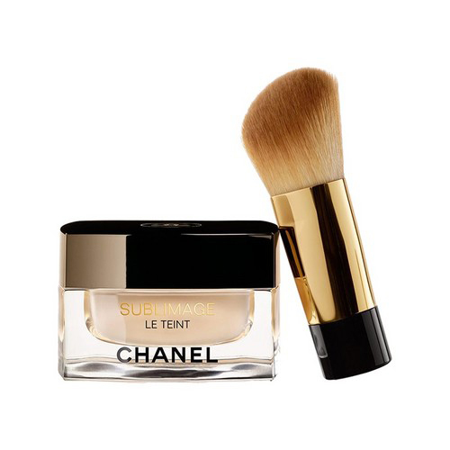 推荐一款既遮瑕又水润的粉底液,持久水润粉底推荐