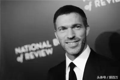 耐克公司总裁的儿子,耐克创始人和他的儿子