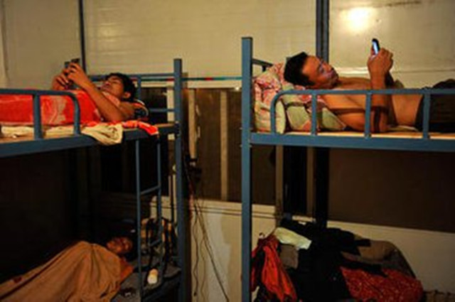 外出打工思念家人怎么办,外出打工想家想父母