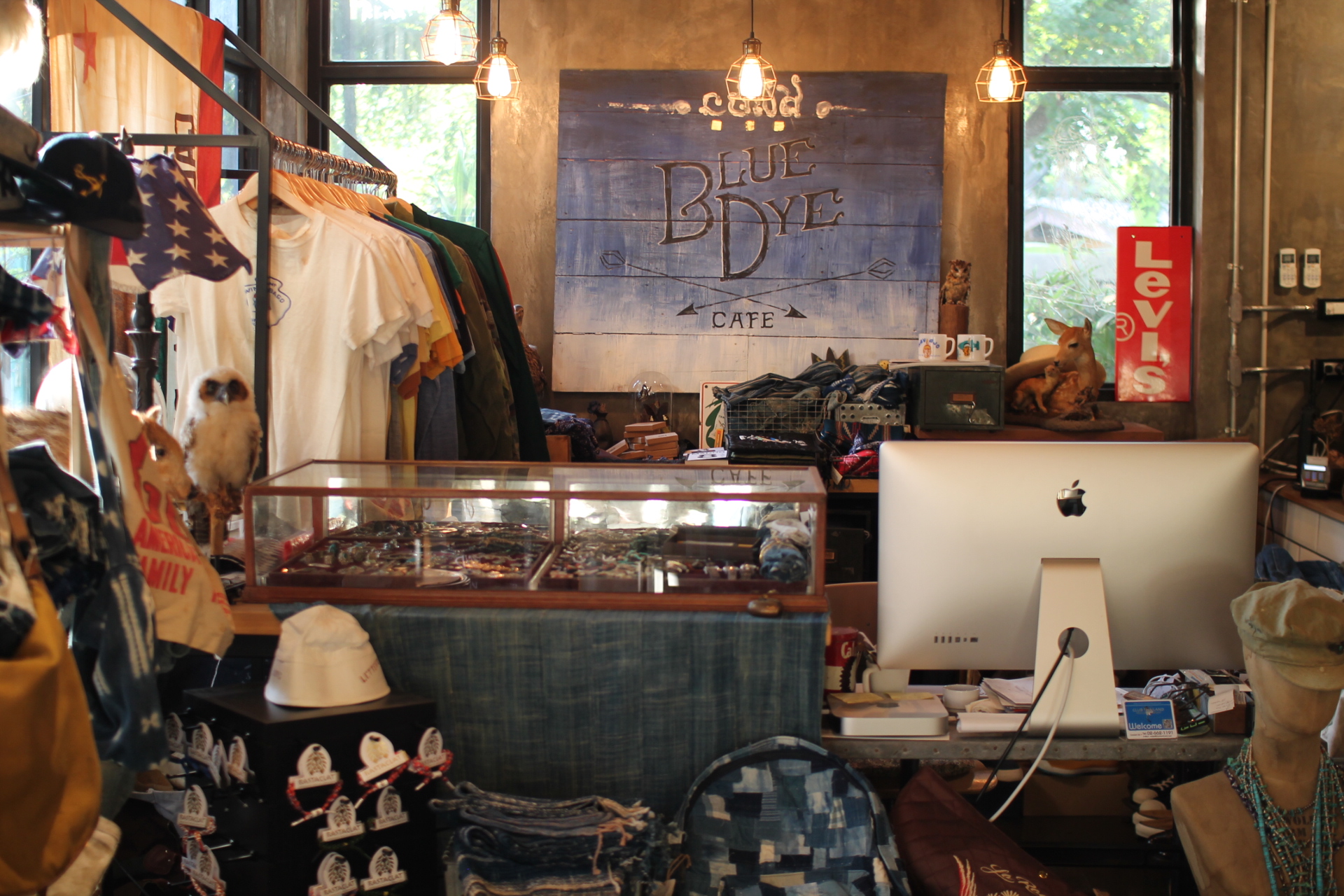 BlueDyeCafe——看似杂乱，自成一派