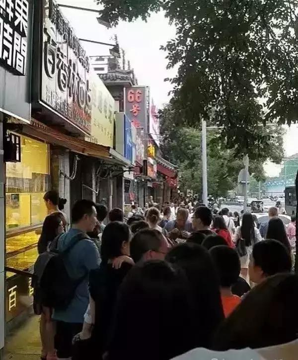 除了鲍师傅还有什么好吃的,除了鲍师傅还有个平价糕点