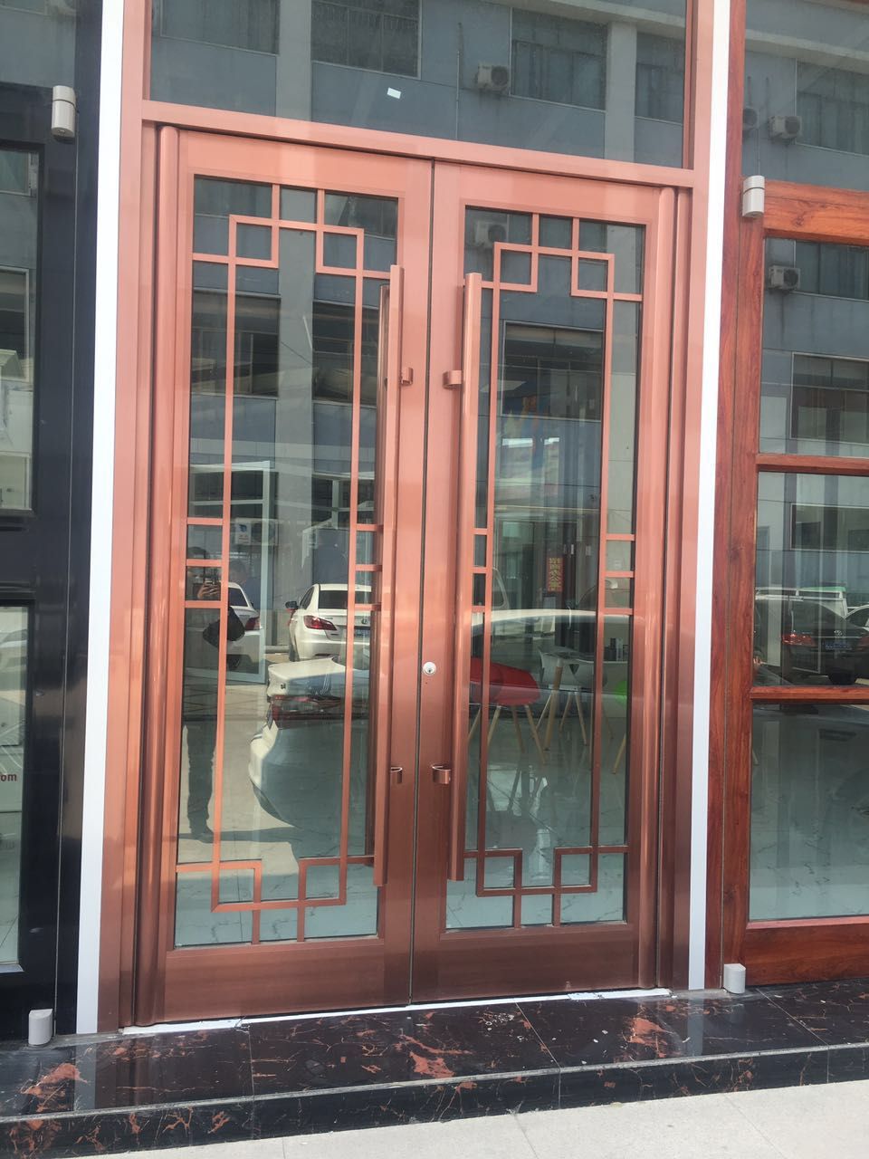 肯德基门的优势,肯德基门属于什么结构