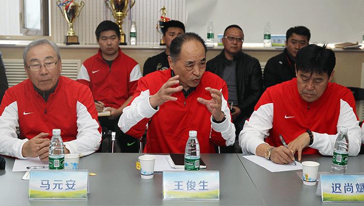 中国足球集训未来之星,中国足球名宿团