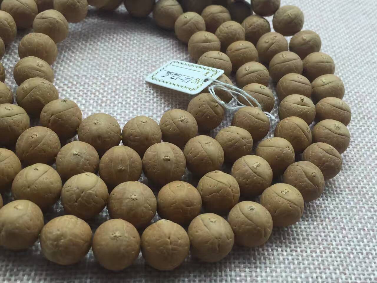 凤眼菩提同品相的价格,凤眼菩提怎样看好坏