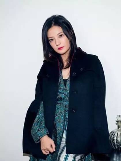 赵薇从演员到导演经历了什么,赵薇最近的发型