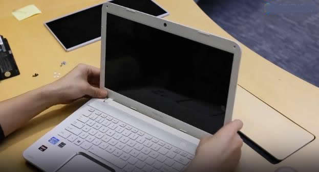 更换笔记本电池手工费,换个笔记本屏幕手工费