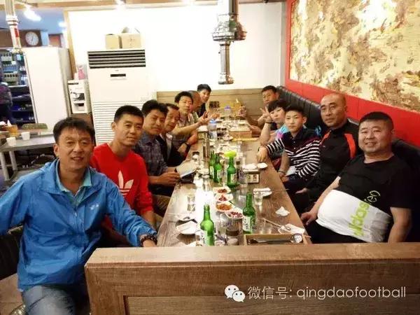 可汗解说足球,克韩简介