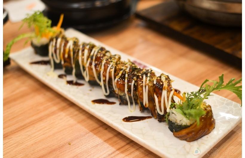 漂亮学妹在国泰广场开了家泰熙家吃完我就不想走了