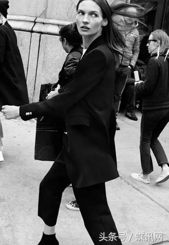 zara2021春季穿搭广告,zara大片拍摄