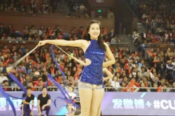 大学堪比美容院？从入学到毕业，对比连自己都不敢看！