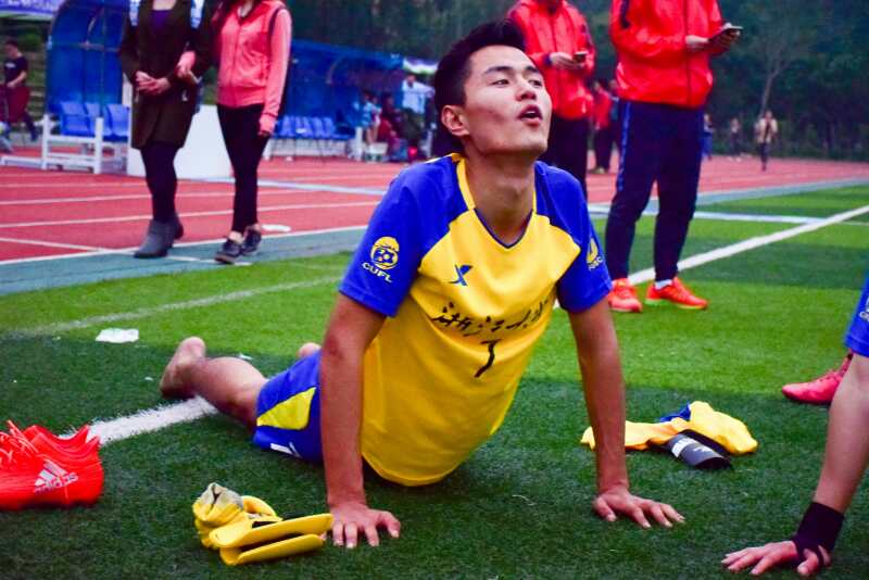 世预赛国足逼平泰国,世预赛国足力争不留遗憾