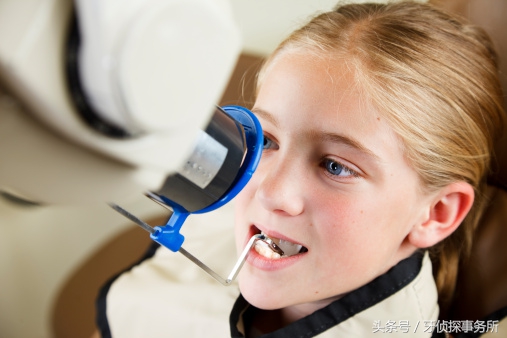宝宝牙齿洞大怎么补救,牙齿窝沟深怎么回事