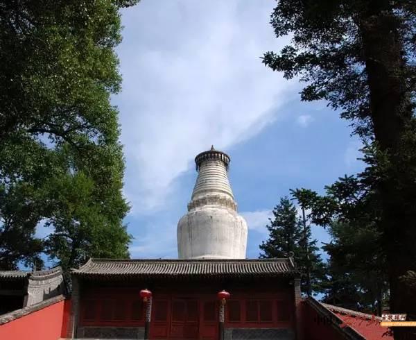 五台山旺季人流量是多少,四月上旬游五台山是旺季吗