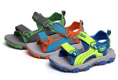 论运动凉鞋如何打入时尚界