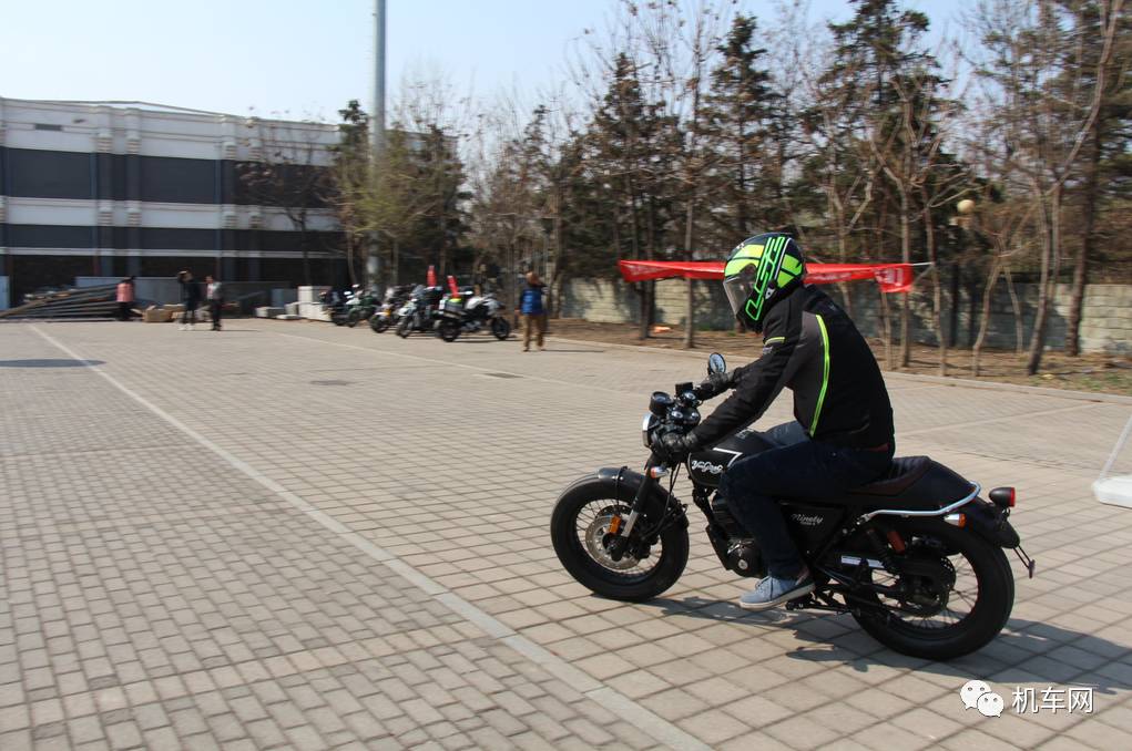 银钢200拿铁新车,银钢500新车多少钱