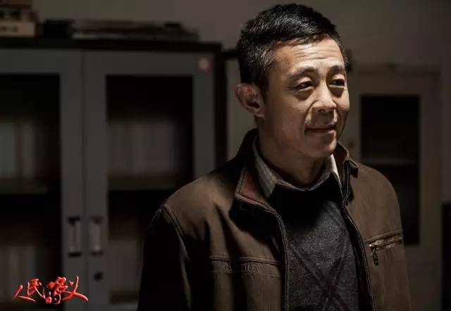 史上尺度最大的反腐剧开播即火，豆瓣9.1分！贪官冰箱、壁柜、床上翻出2亿多人民币都被还原了！