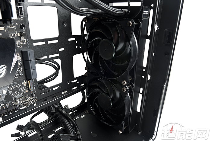 酷冷至尊coolermaster评测,酷冷至尊下压式散热器推荐