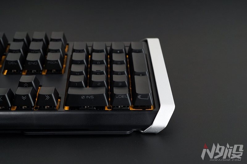 机械键盘推荐200左右cherry轴,性价比最高的cherry轴机械键盘