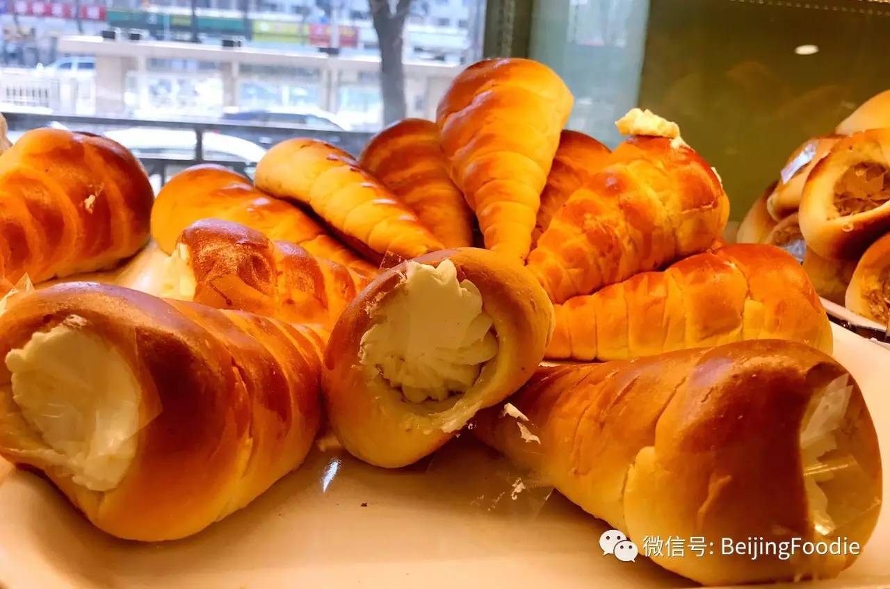 经典小牛角面包,卖了30年的油粉你吃过吗