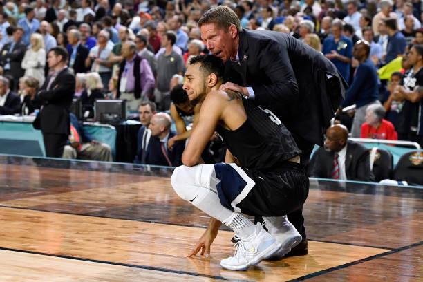 ncaa决赛北卡绝杀与反绝杀,ncaa北卡夺冠回放