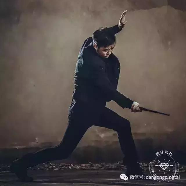 男人要有一把刀,男人要有粗壮的臂膀