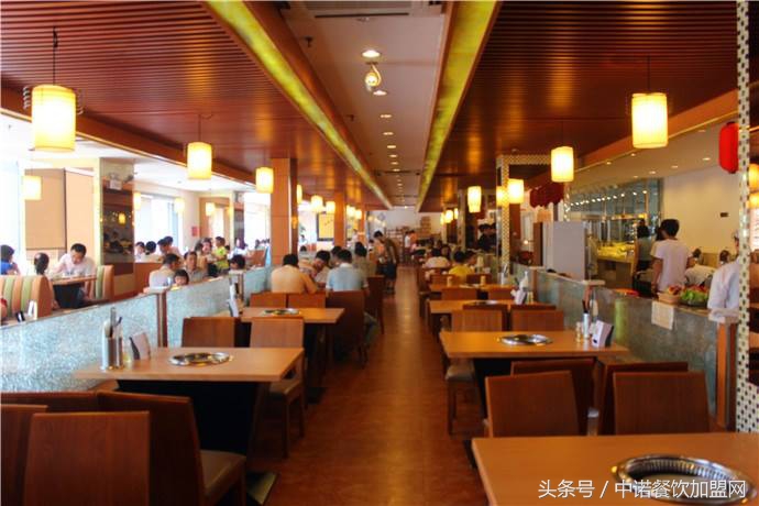 如何经营好一家餐饮店生意火爆,怎么经营好一家餐饮连锁店