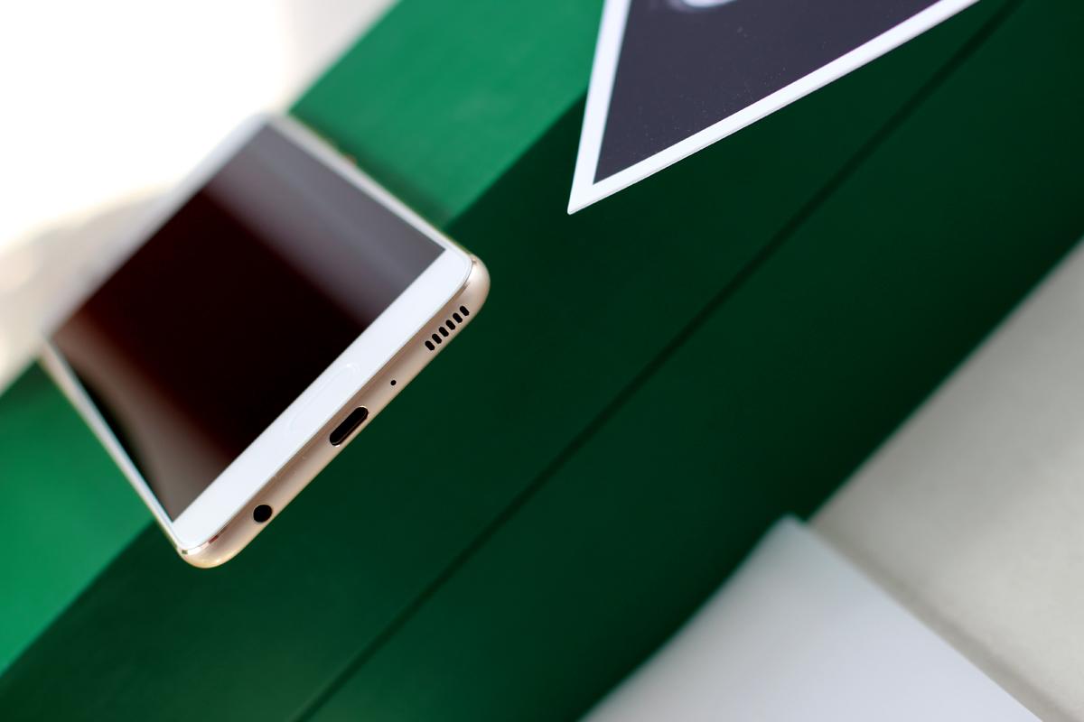 华为p10钻雕金版好看吗,华为p10plus金镶钻版