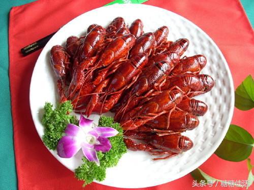 潜江小李子和五七油焖大虾哪个好,潜江五七小李子油焖大虾去哪个店