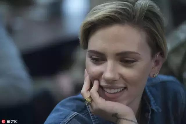 黑寡妇穿什么衣服,黑寡妇穿什么衣服好