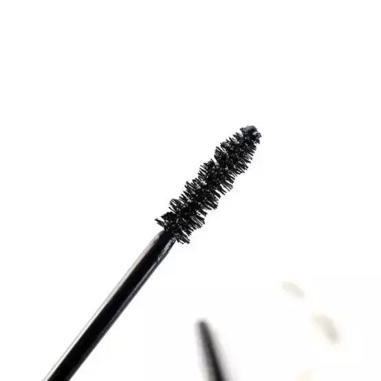 和阿玛尼200颜色一样的口红,这款口红市场价多少