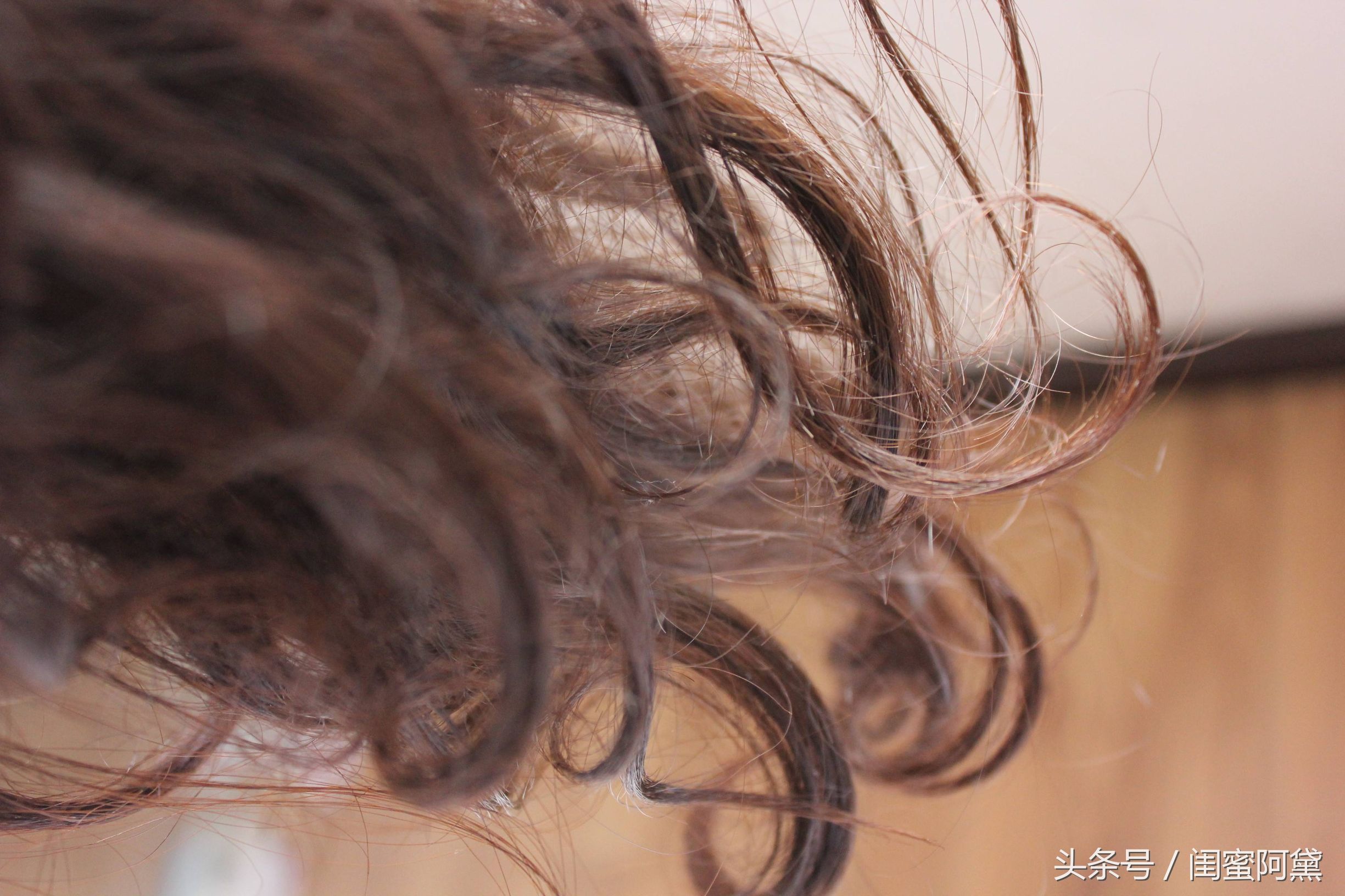 发丝分叉是什么原因,发丝怎么洗不会打结