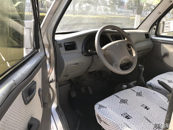 15年上牌的长安之星二代值多少钱,2015年上牌的长安之星2十八万公里