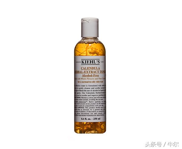 爽肤水和精华液怎么用,爽肤水和精华水都有该怎么用