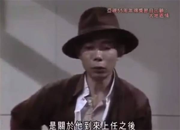 星爷金刚腿和铁头功,还记得功夫巨星李小龙吗