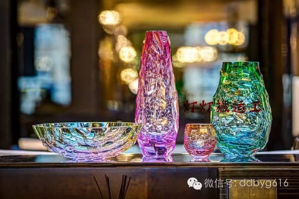 奢侈艺术饰品-欧洲古典纯铜银饰品与现代水晶玻璃摆件（附视频）