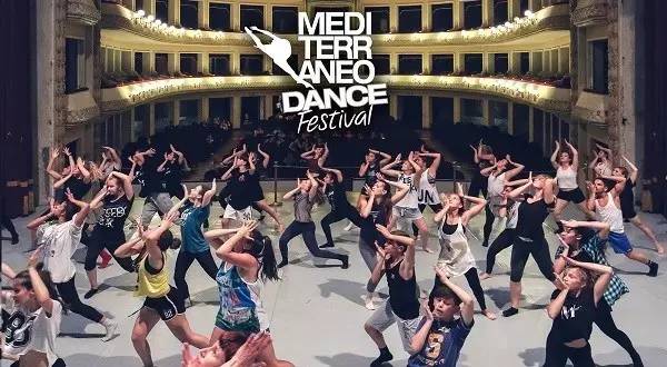 舞蹈成人班户外游学,舞蹈游学