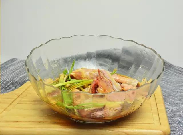 大街小巷都能吃到的黄焖鸡,黄焖鸡哪里卖得最火