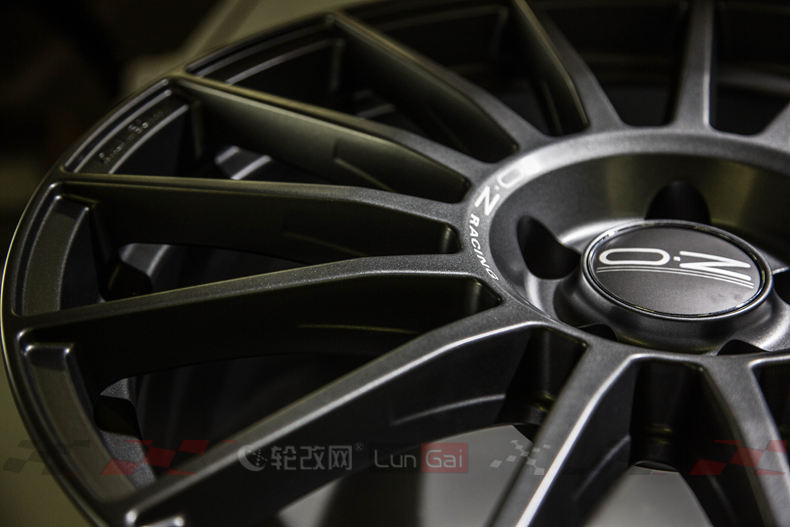 ozsuperturismolm轮毂评测,ozsuperturismogt轮毂