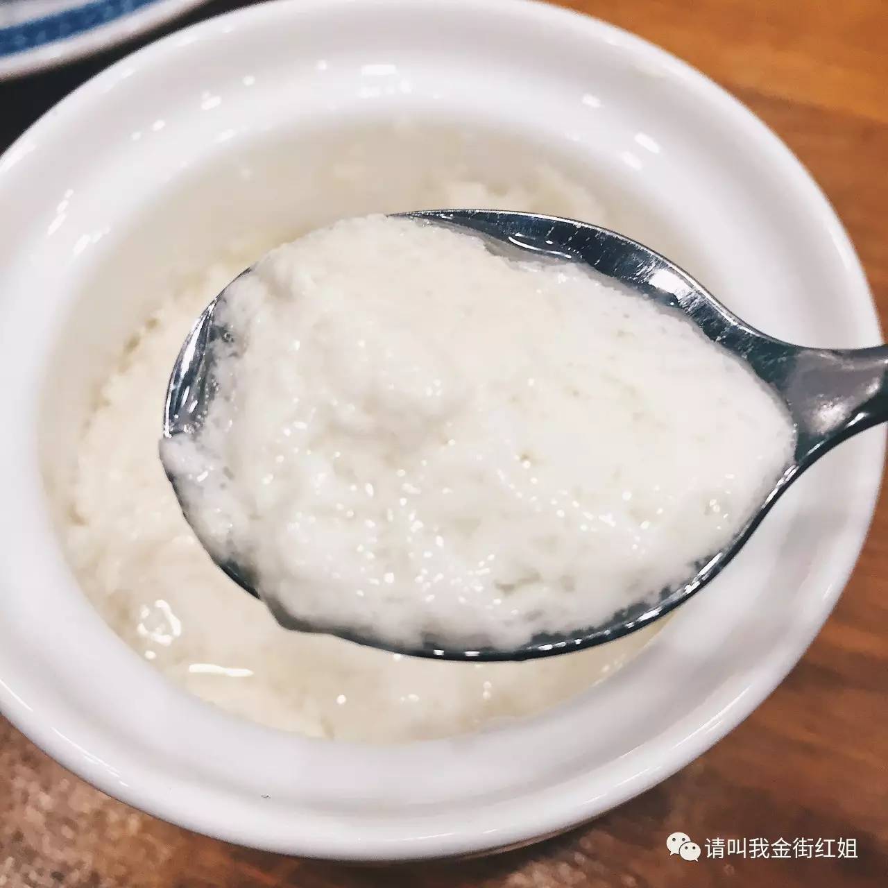 丹东有一条街特别出名,糖水店丹东